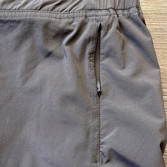 Athleta jogger pants size 6, gray - Picture 8 of 8